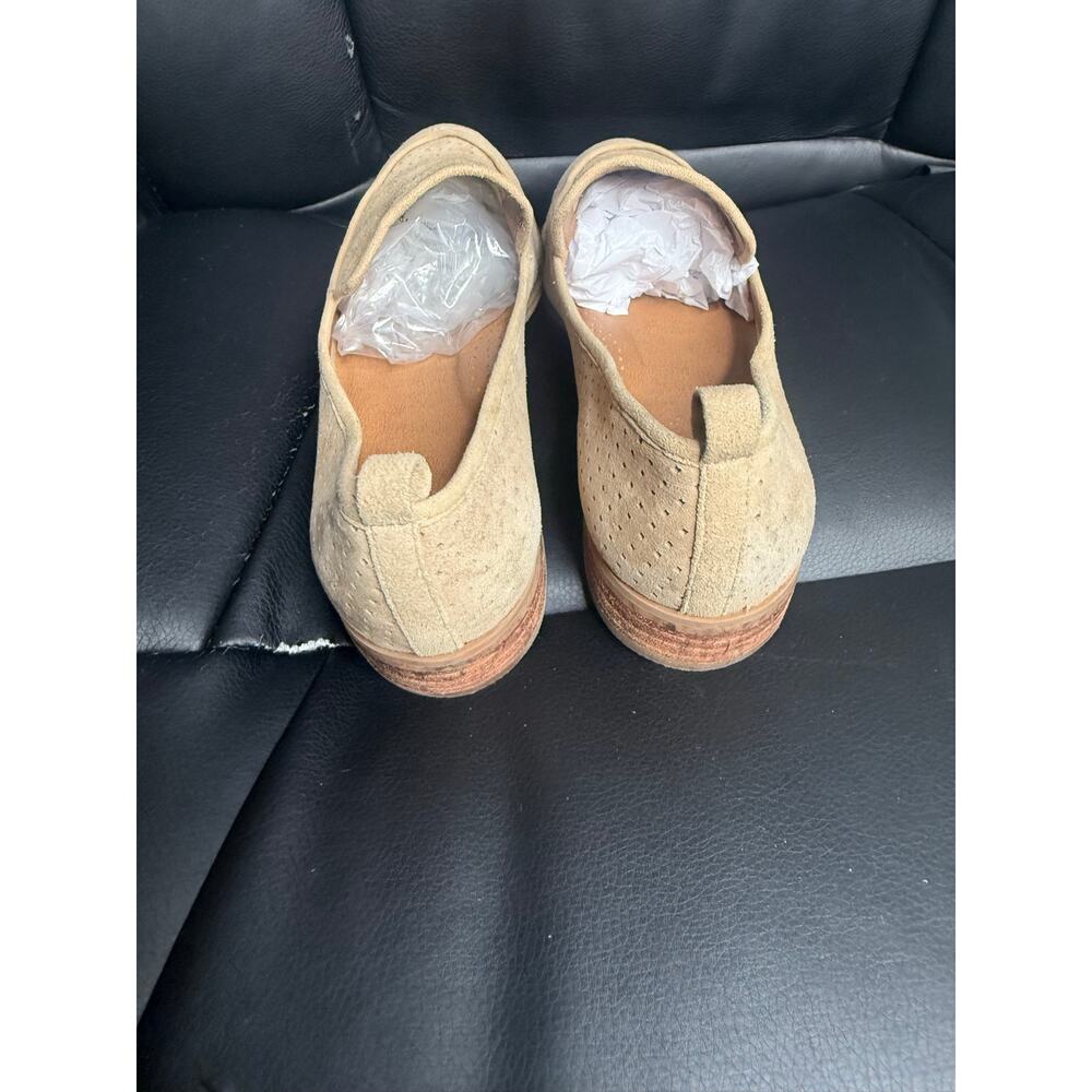 Stylish Susina Leather Point Perforated Slip-On Shoes size 8 - Picture 4 of 7